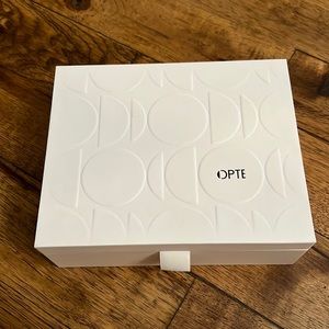 Opte Skin Device for sun spots